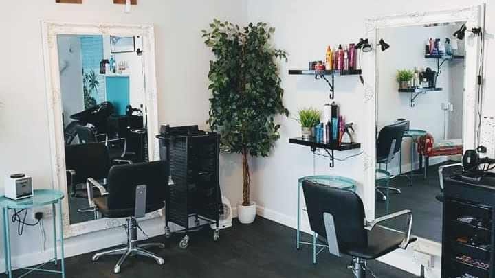 PHD Salon