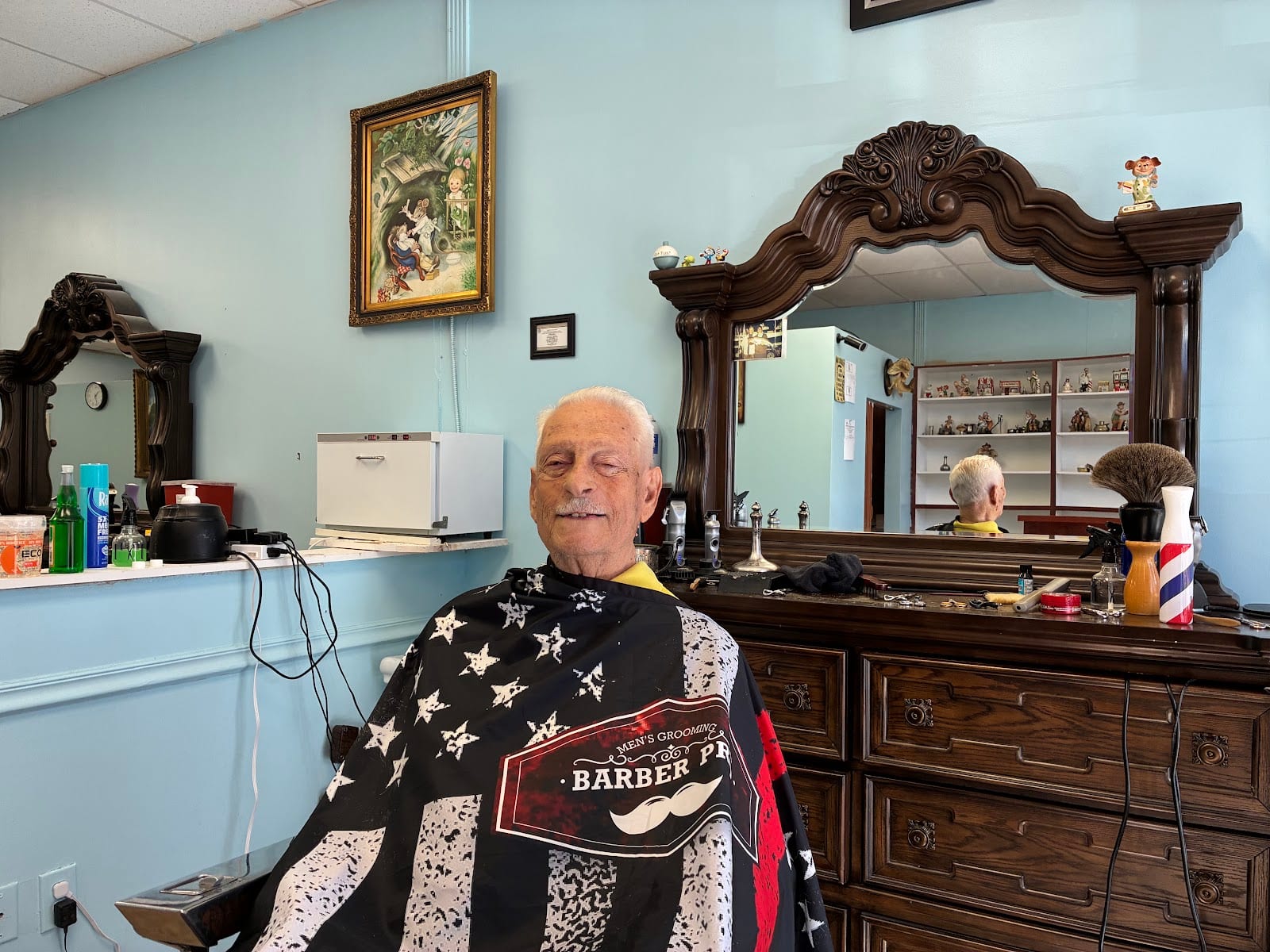 Jones Bridge Barber Shop, photo 2