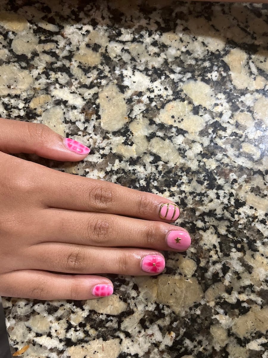 Glitz Nails & Boutique, photo 4