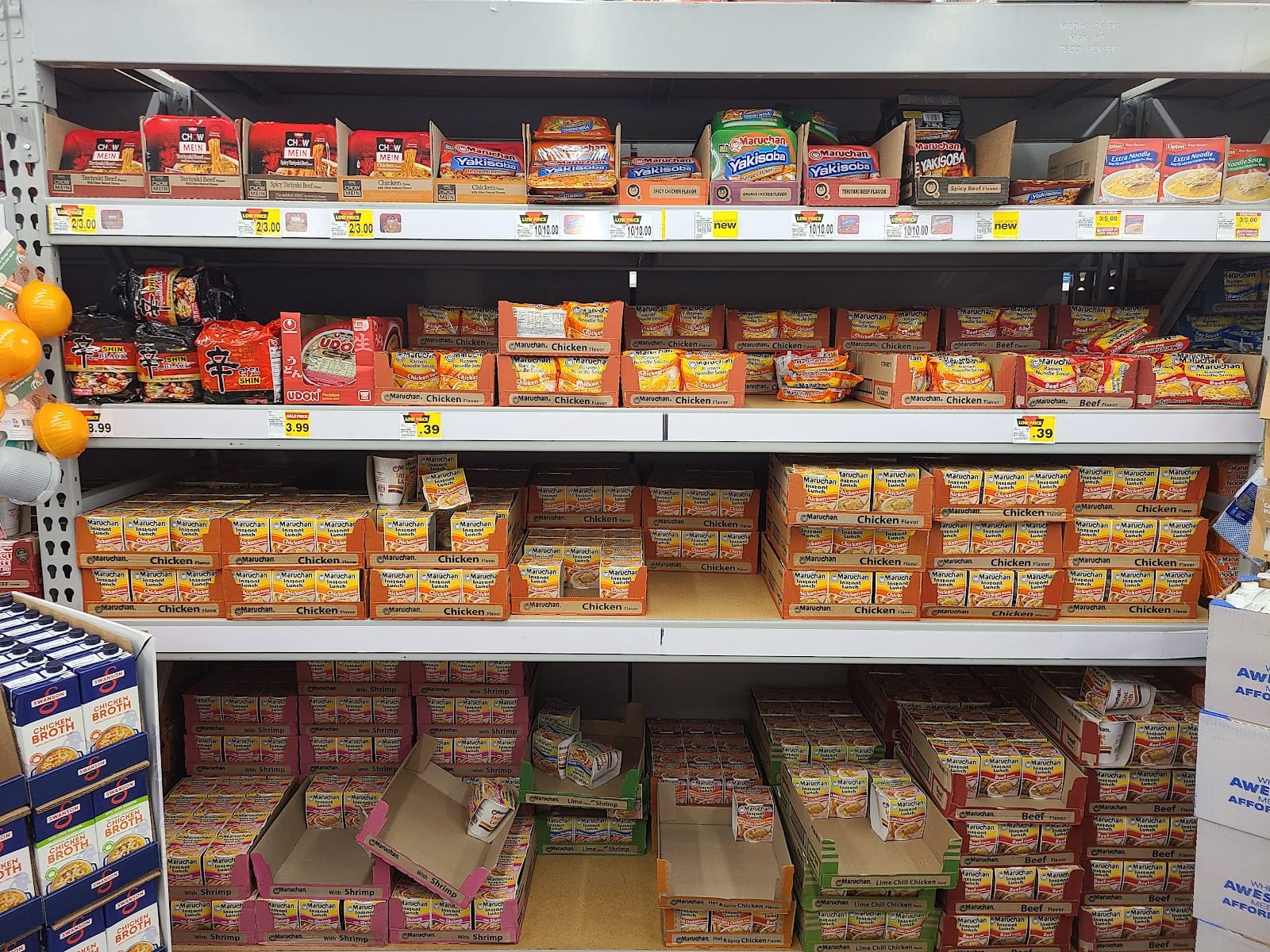 Food 4 Less, photo 3