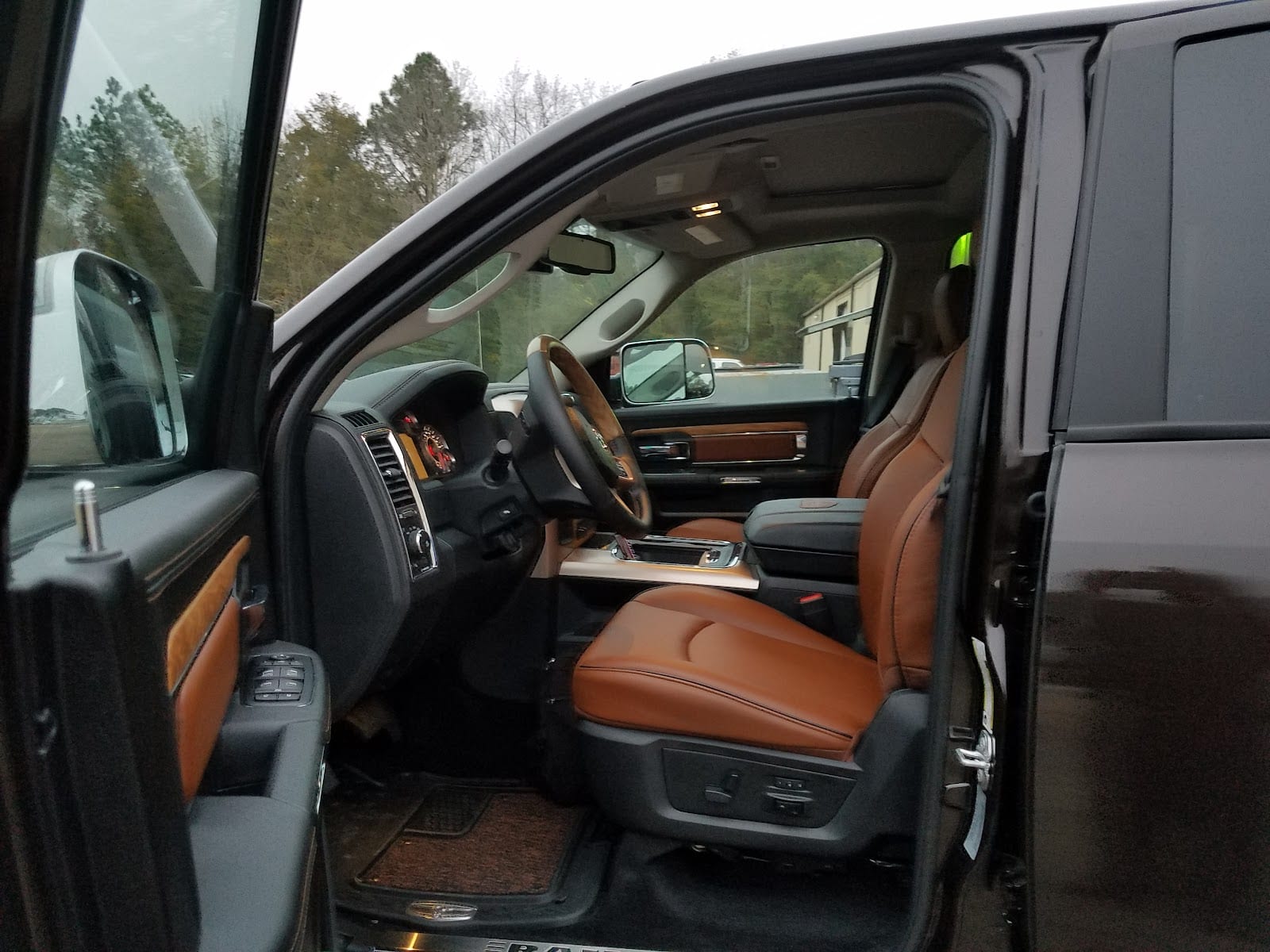C & R Auto Advisory Services