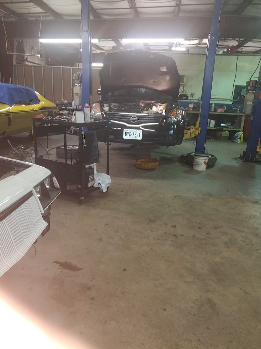 Freeman and Freeman Auto, photo 3