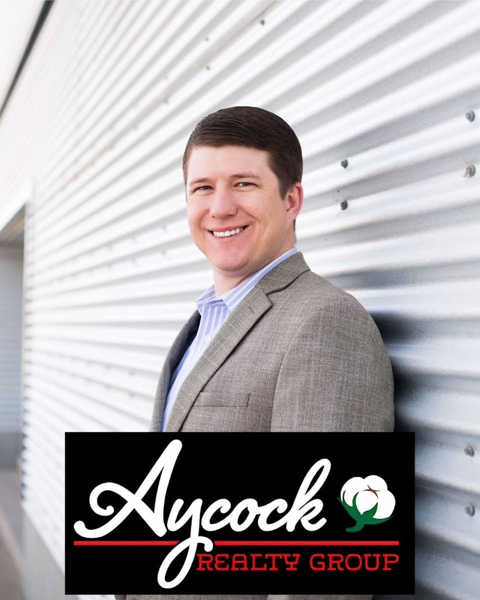 Chris Farrell - Associate Broker, REALTOR® at Aycock Realty Group, photo 2
