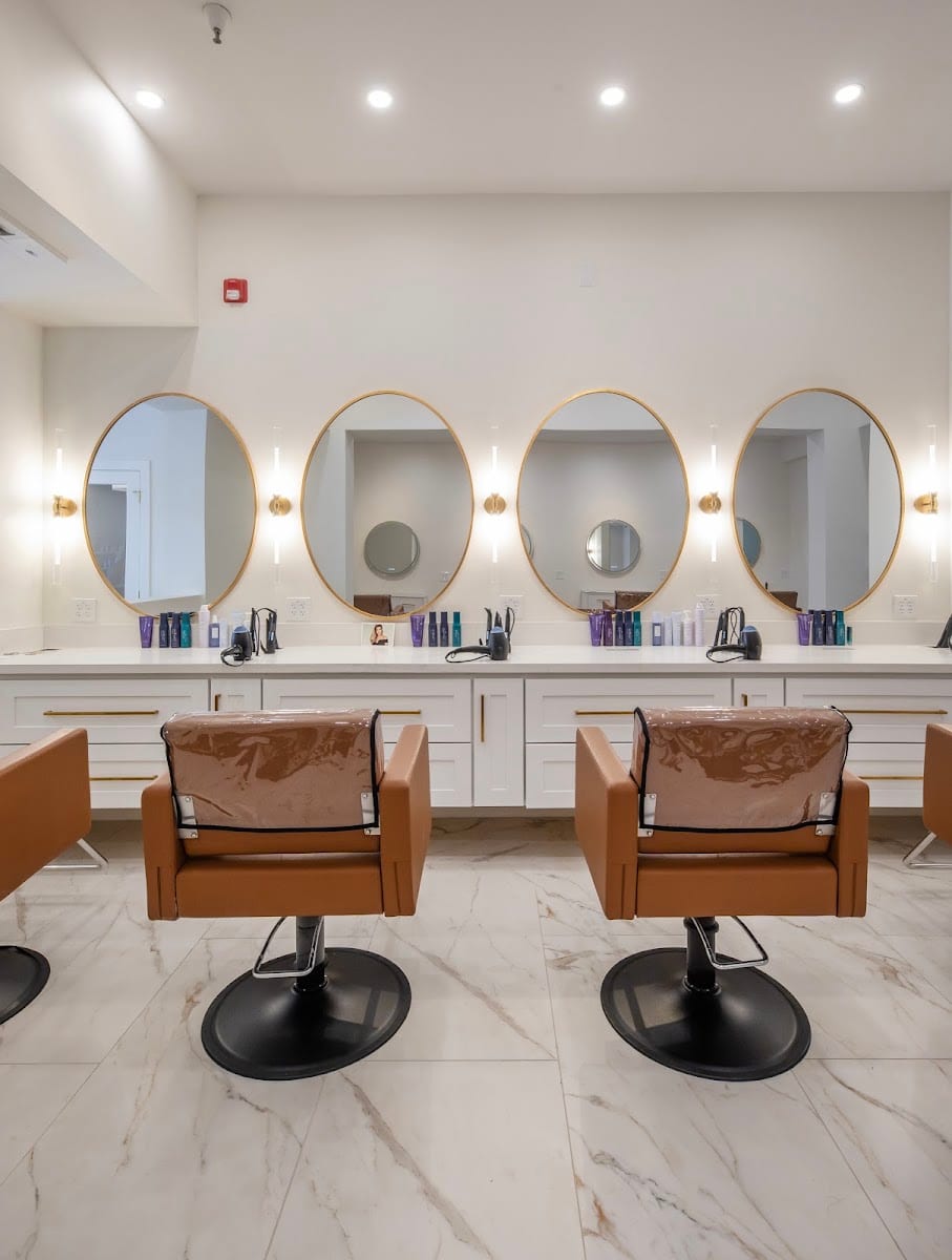 CAST Salon Scottsdale, photo 3