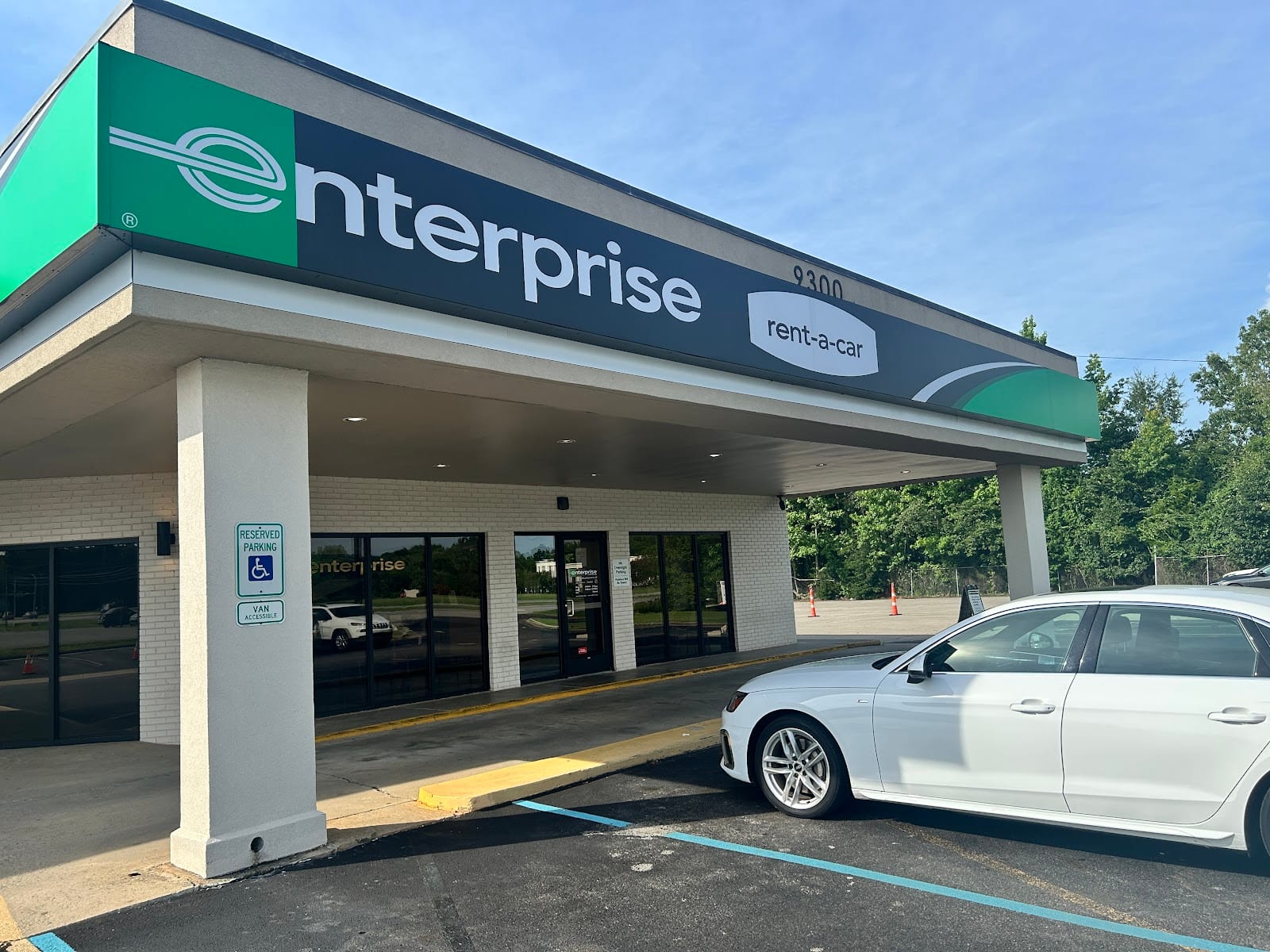 Enterprise Rent-A-Car, photo 2