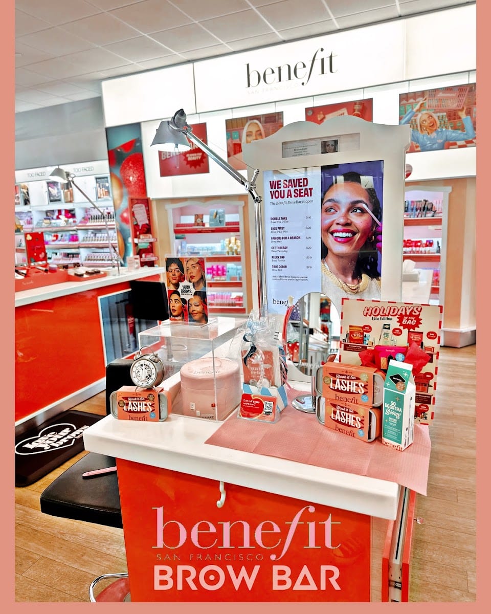 Benefit Cosmetics BrowBar