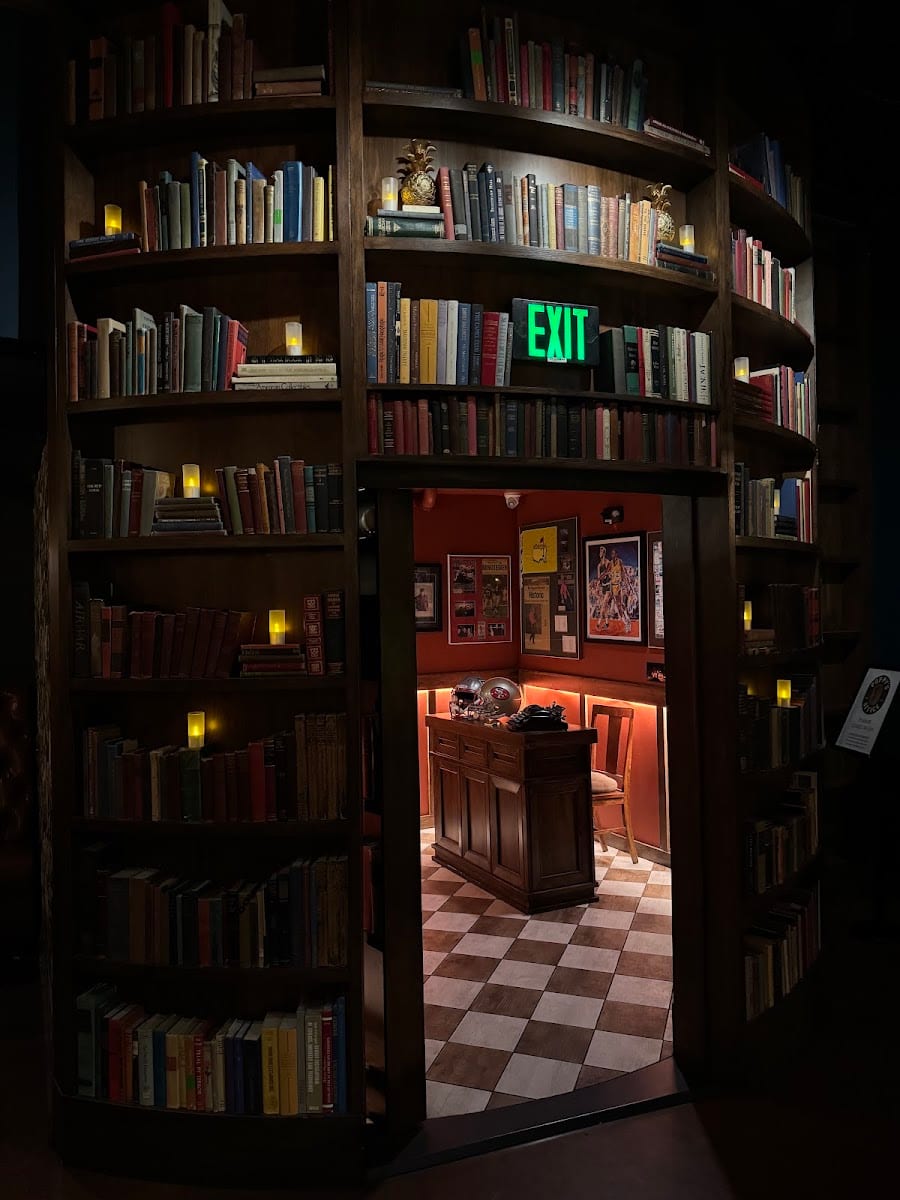 Poppy’s Office, photo 3