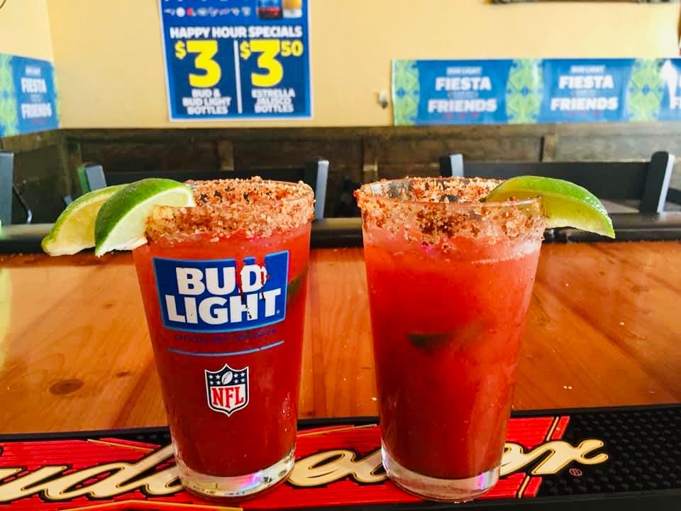 Iguana Cafe & Bar