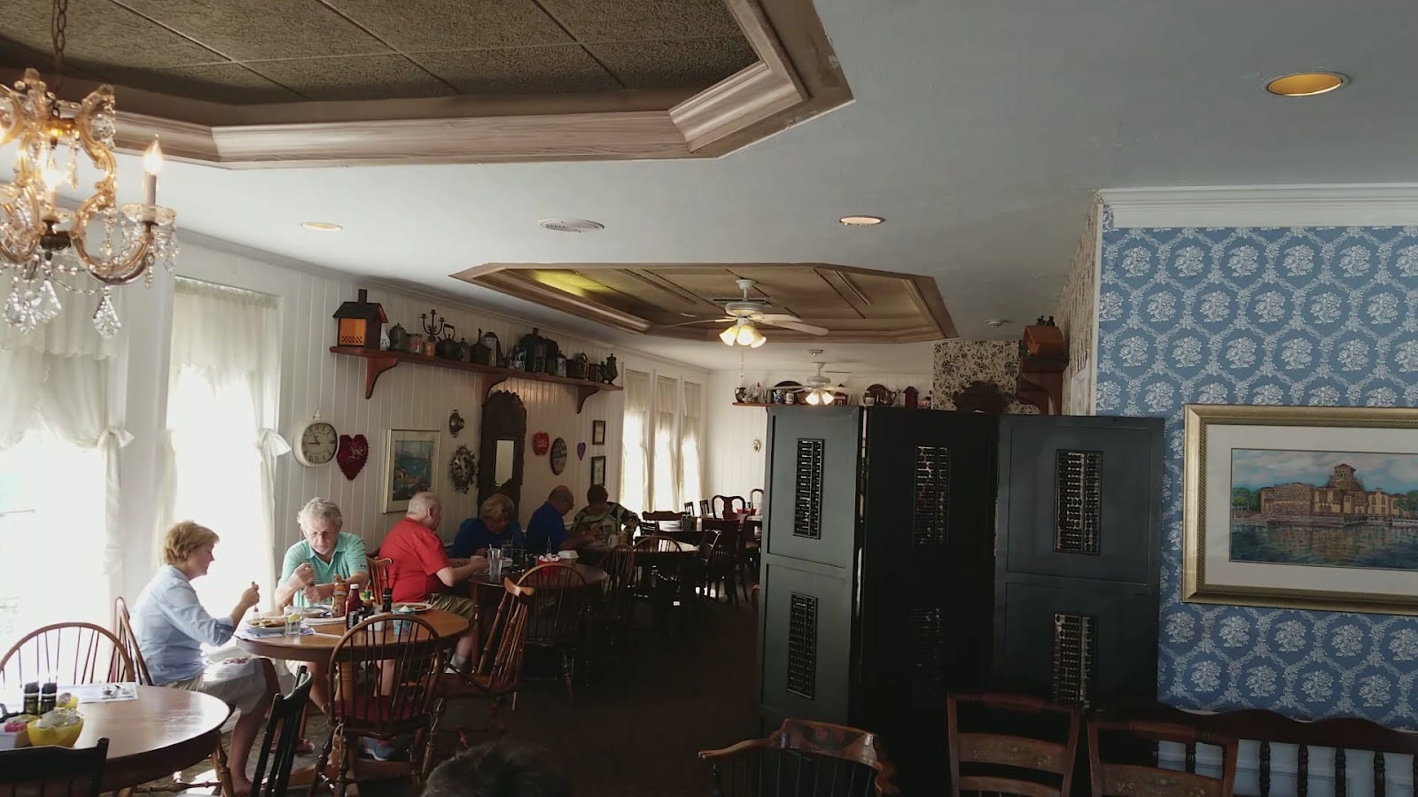 Millie's, photo 2
