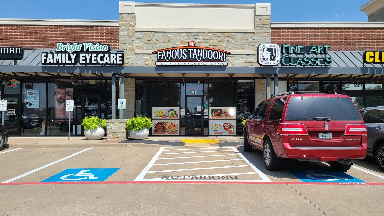 Famous Tandoori