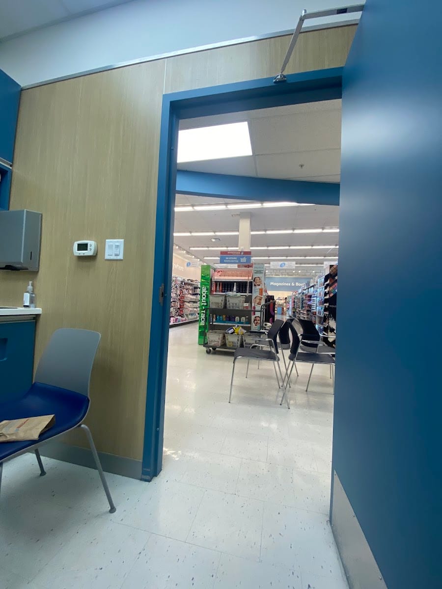 Pharmacy Care Clinic at Shoppers Drug Mart, photo 2