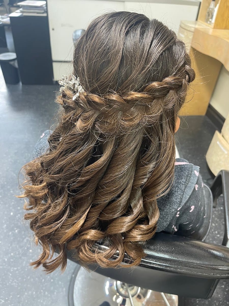 Xpress Beauty salon