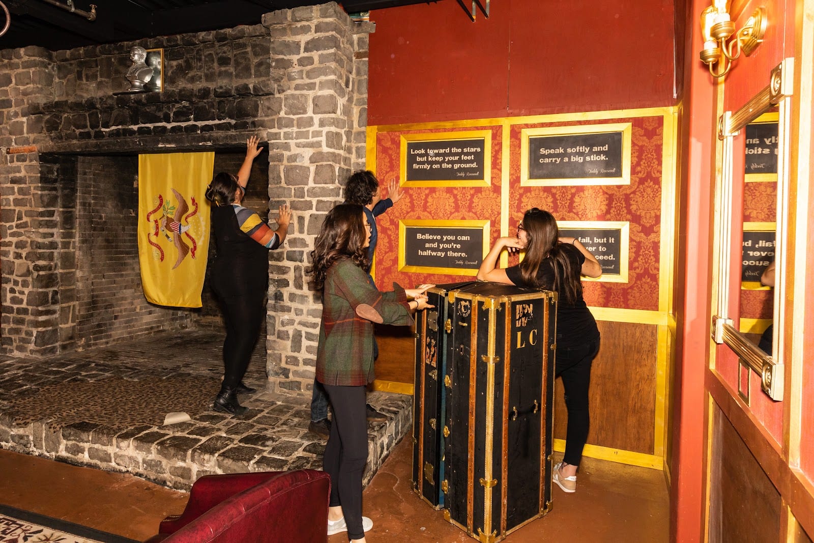 Palace Games, photo 4