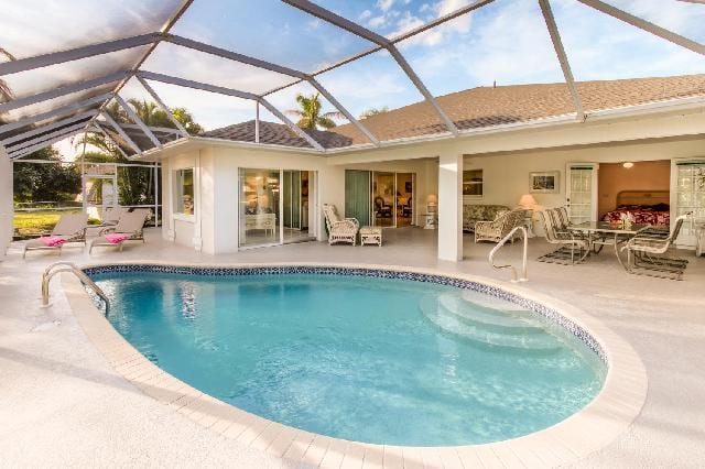 Jen Roach, KW On The Water, Sarasota Region