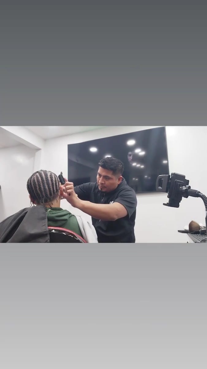 BJ "BARBER SHOP"