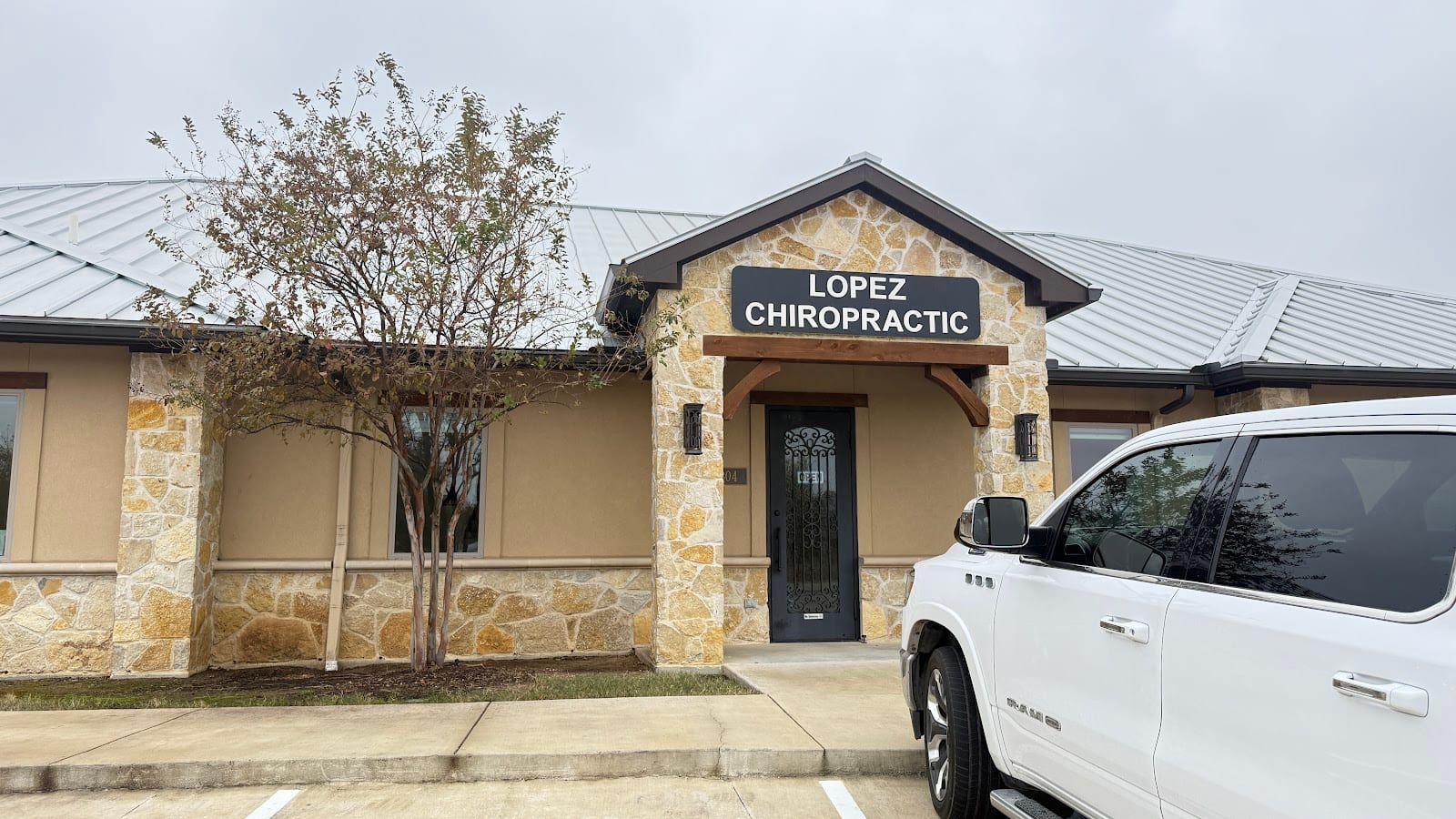 Lopez Chiropractic Sports & Wellness