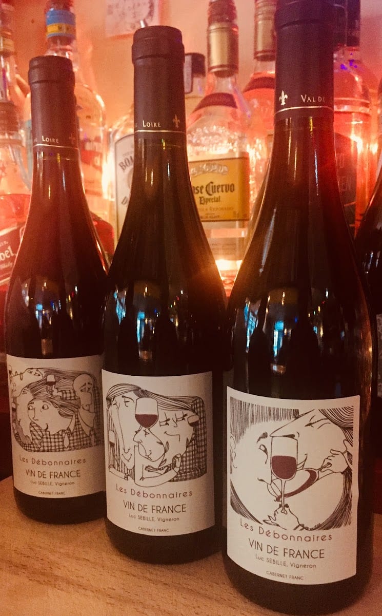 Les Caves Populaires