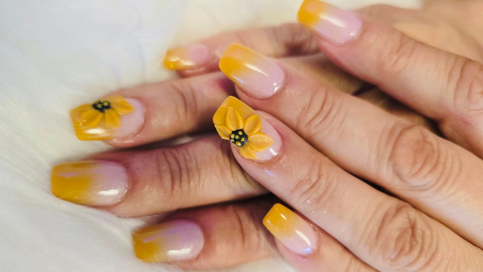 Relax Head to Toes Spa | Nail Salon | Herbal Hair Wash | Facials, photo 2
