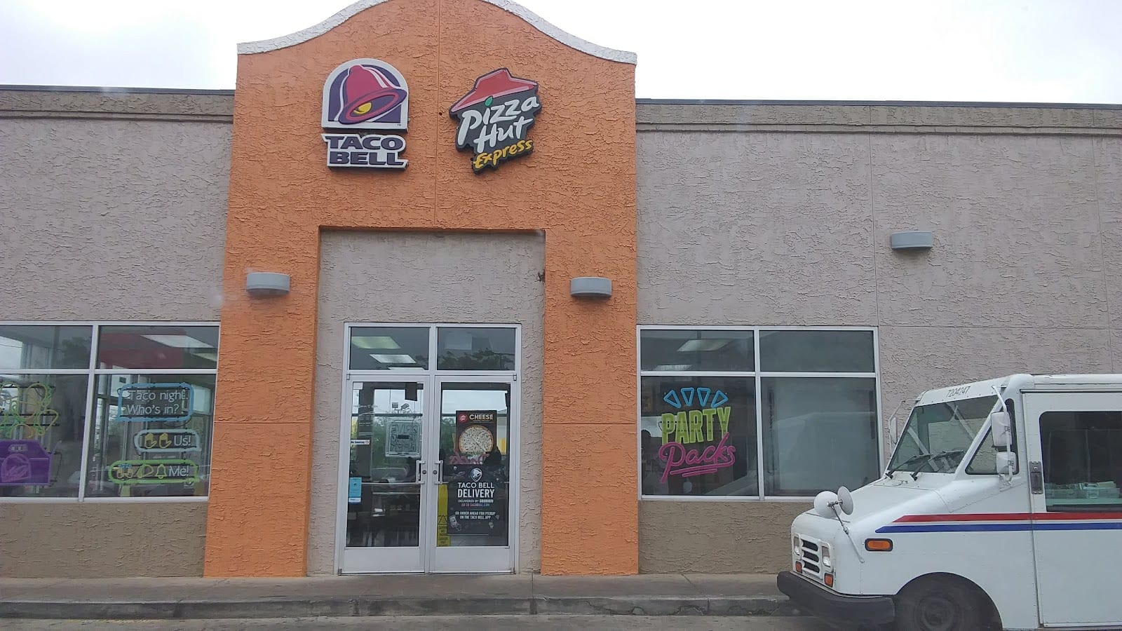 Taco Bell, photo 2
