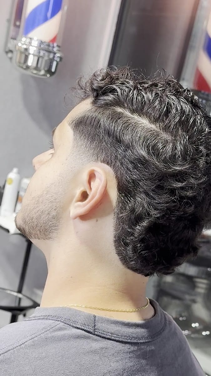 Dundas Square Barbers, photo 3