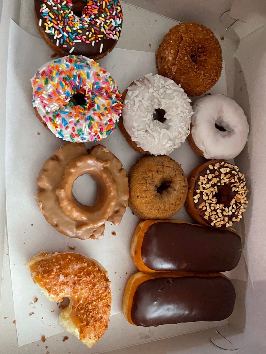 Sun's Donuts