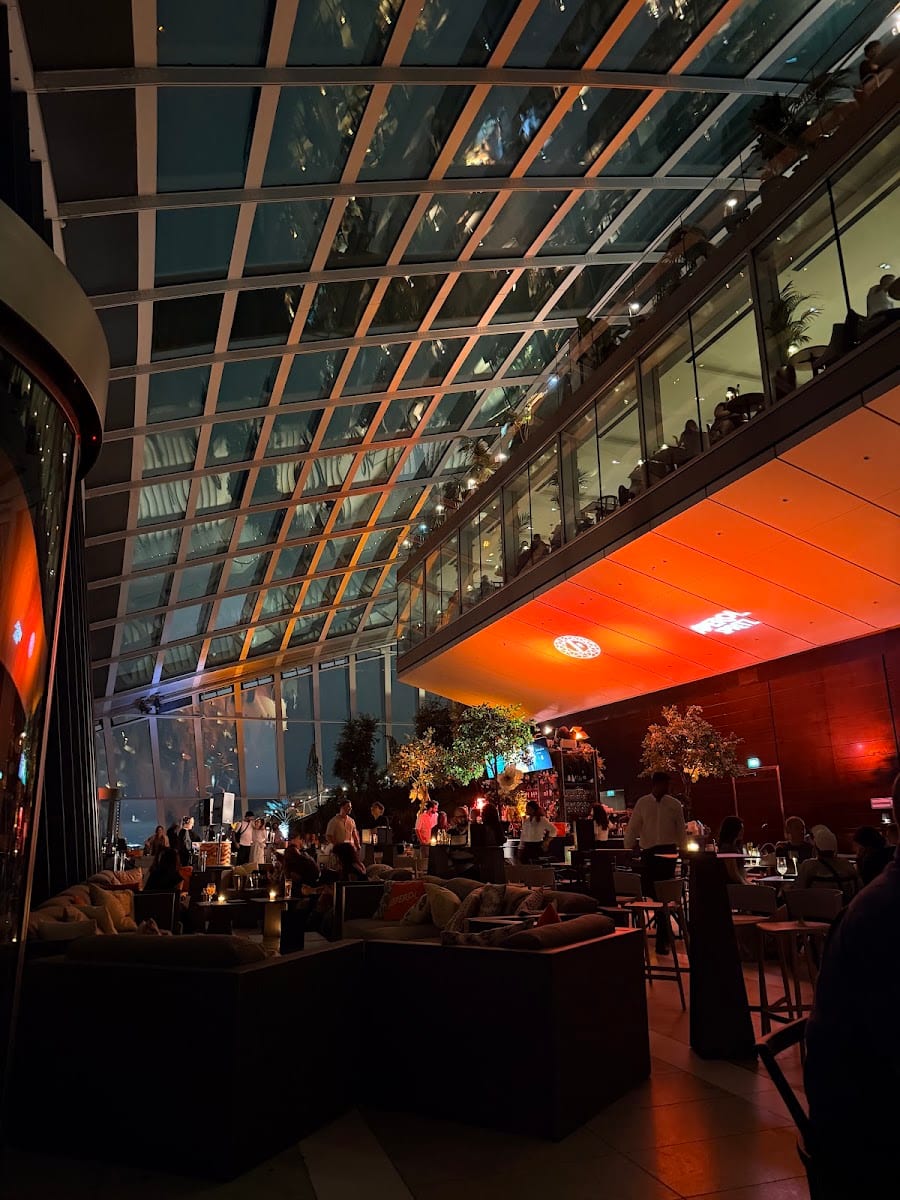 Sky Pod Bar