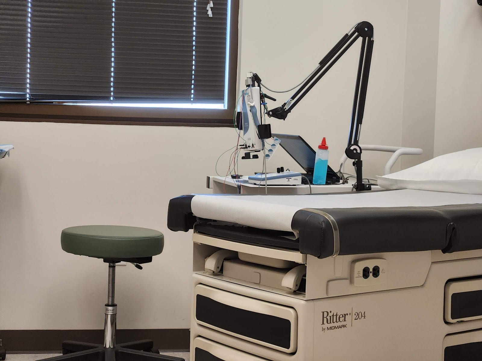 Ascension Medical Group Seton Neurology - Williamson, photo 4