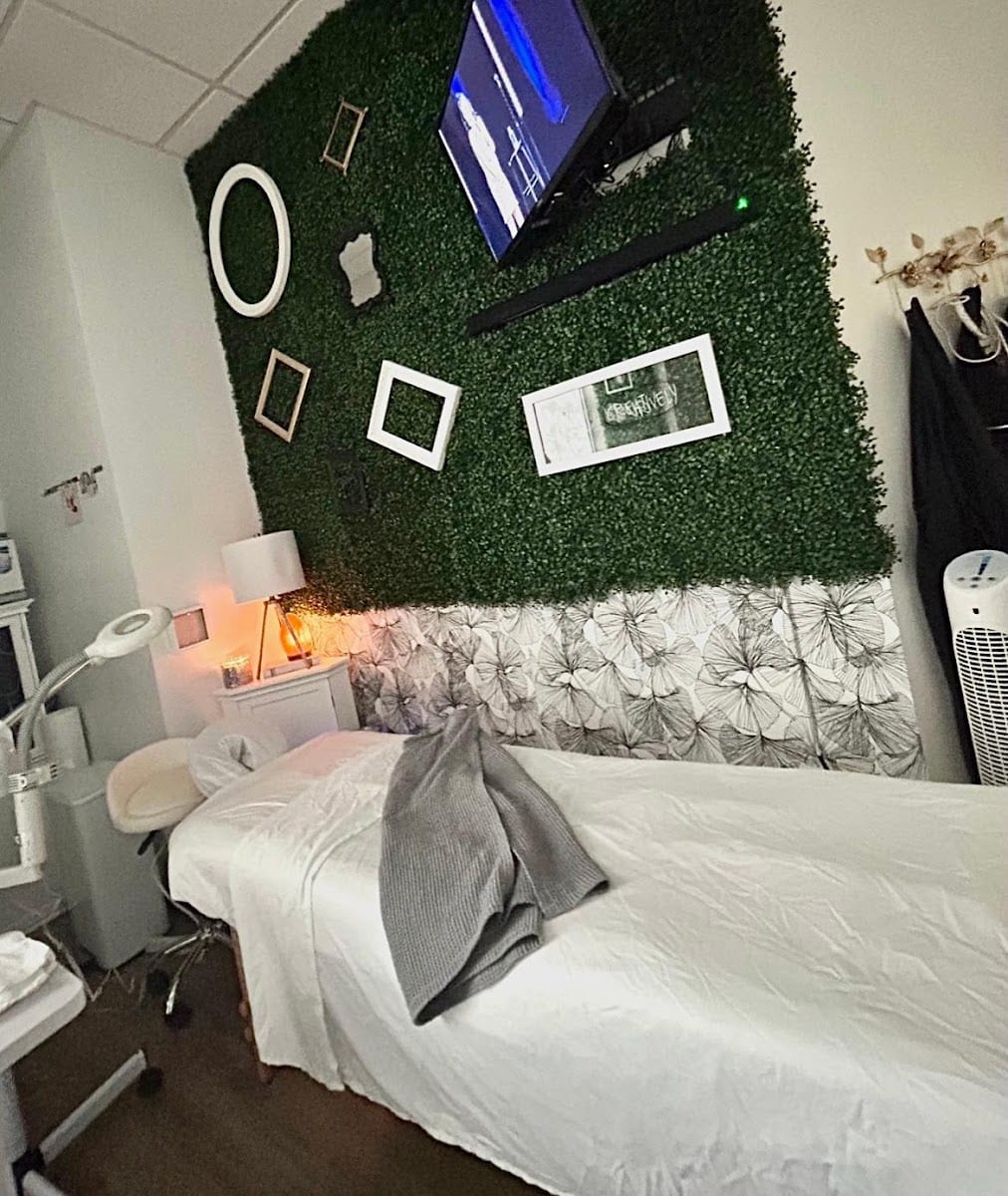 Glitz'd Hair & Esthetic Studio, photo 2