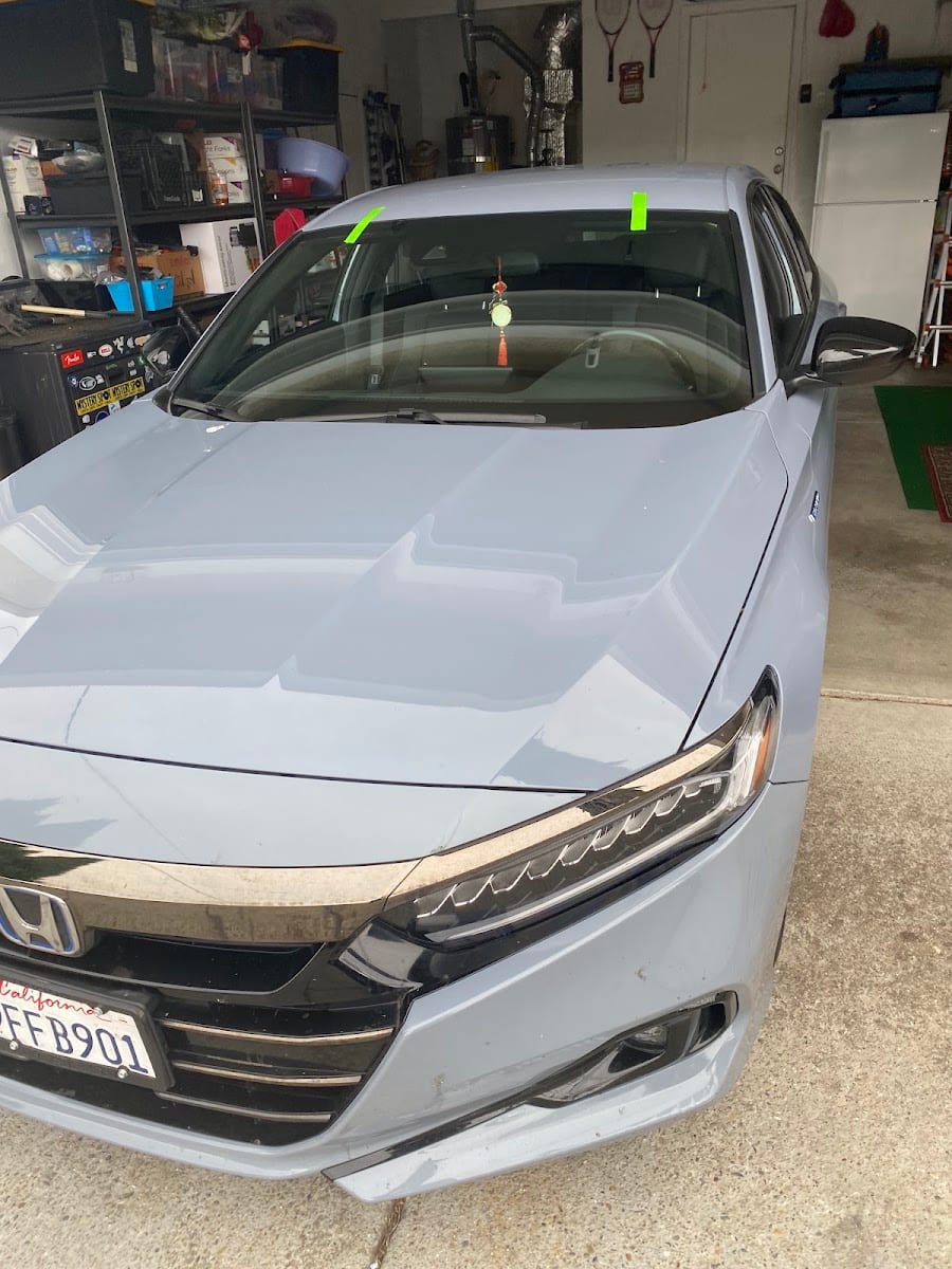 VELOCITY MOBILE AUTO GLASS, photo 2