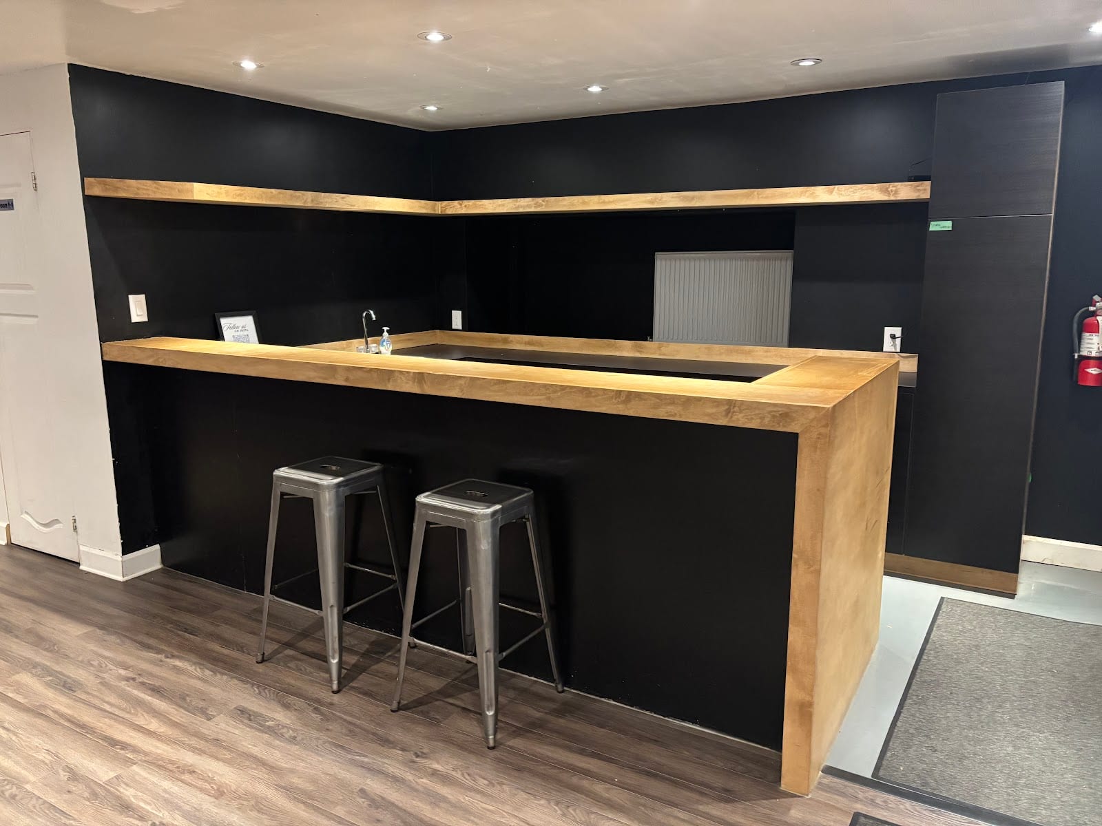 Dance Annex - Studio 693