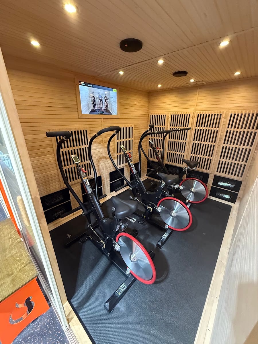 HOTWORX - Sarasota, Fl - South Sarasota