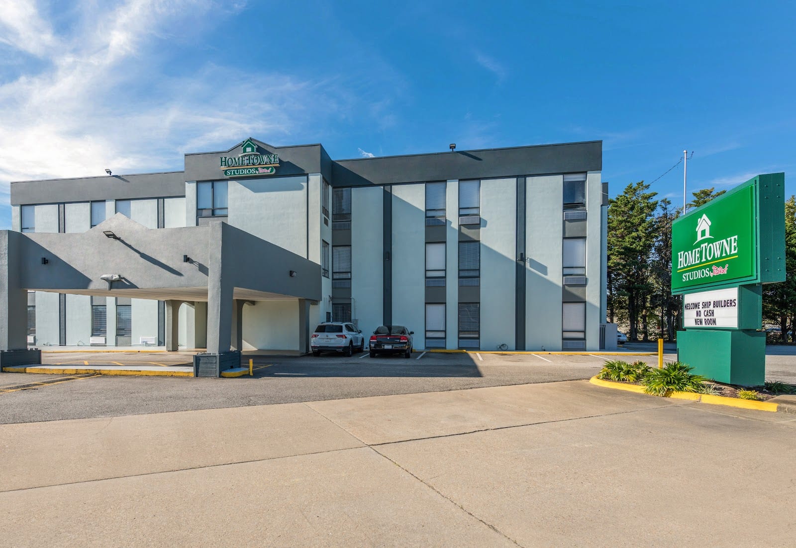 James River Inn & Suites