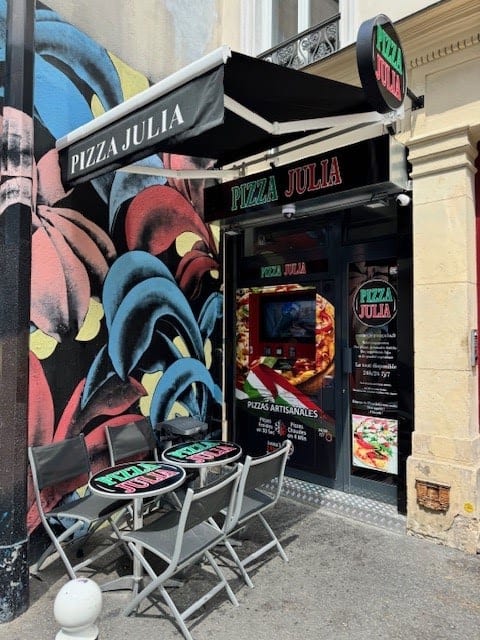 Pizza Julia Distributeur 24/24 7J/7