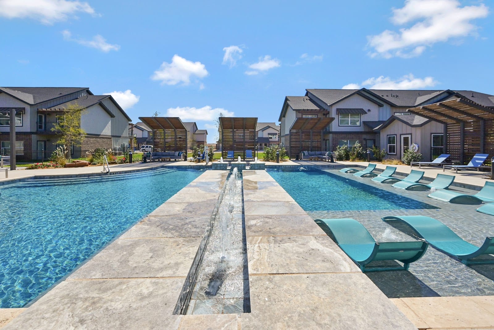 The Hudson at Orchard Park, photo 2