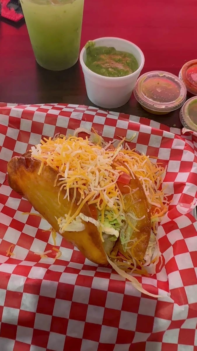 Oscar's Taco Shop, photo 3