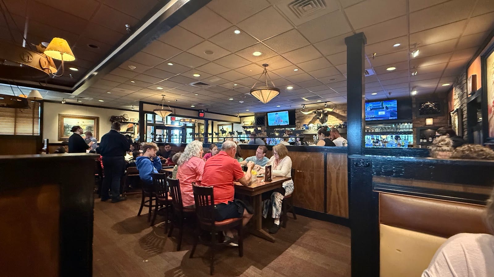 LongHorn Steakhouse, photo 4