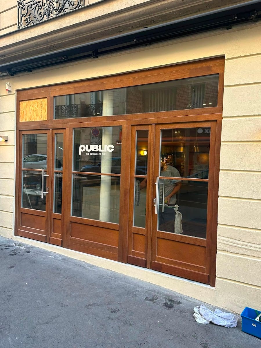 Public wine bar