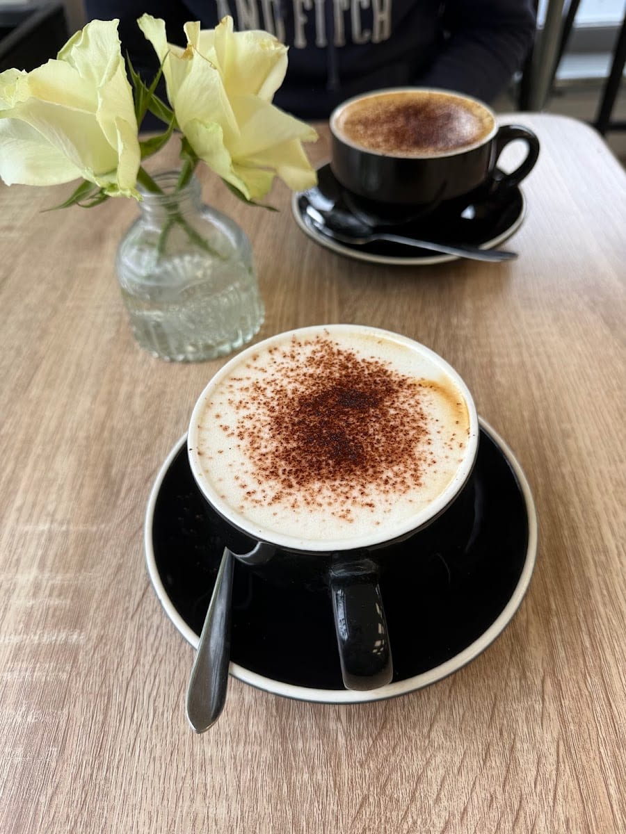 H & Co Coffee, photo 2