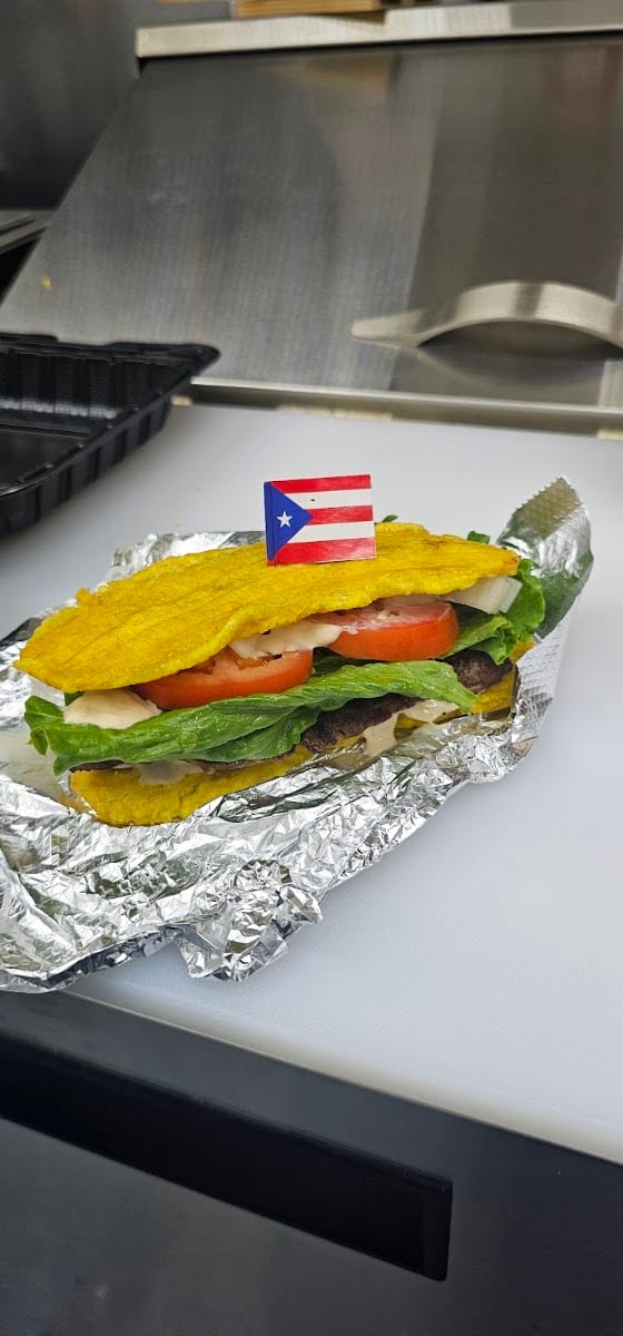 Cocina787 food trailer