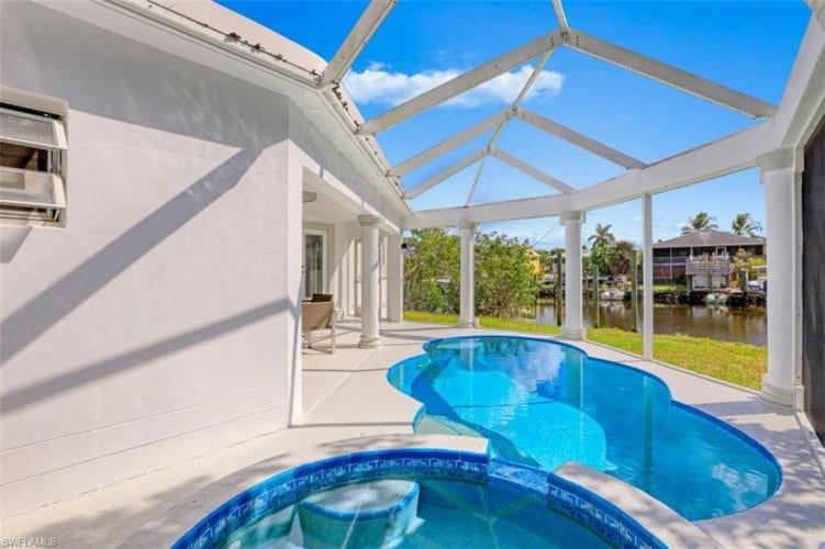 Vicky Dimino Century 21 Real Estate South West Florida, photo 2