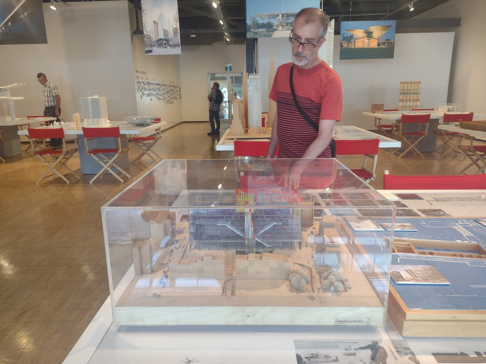 Gallery 235 - Harbourfront Centre, photo 3