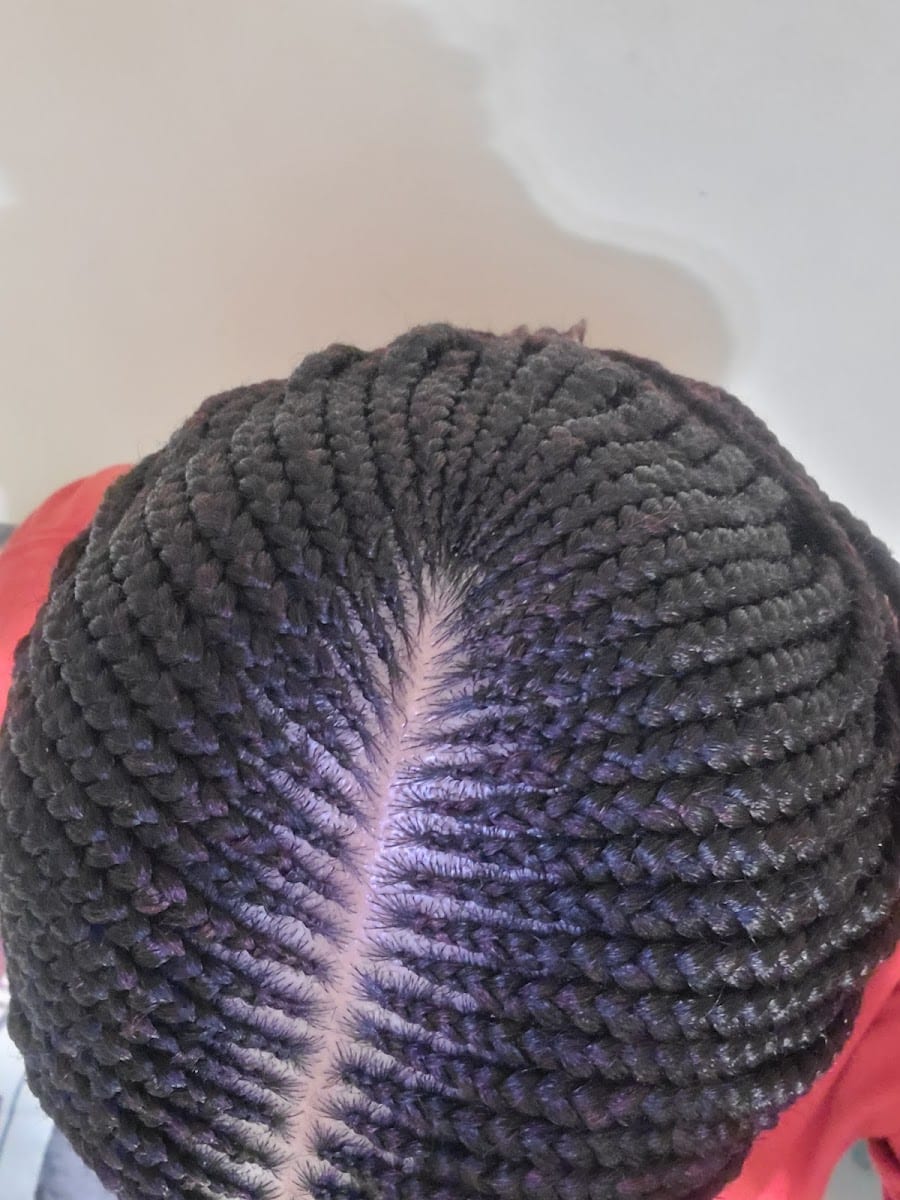 Sister Sister African Hair Braiding, photo 4