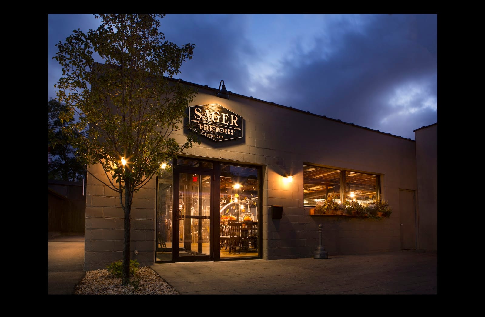Sager-Stoneyard Pub, photo 2