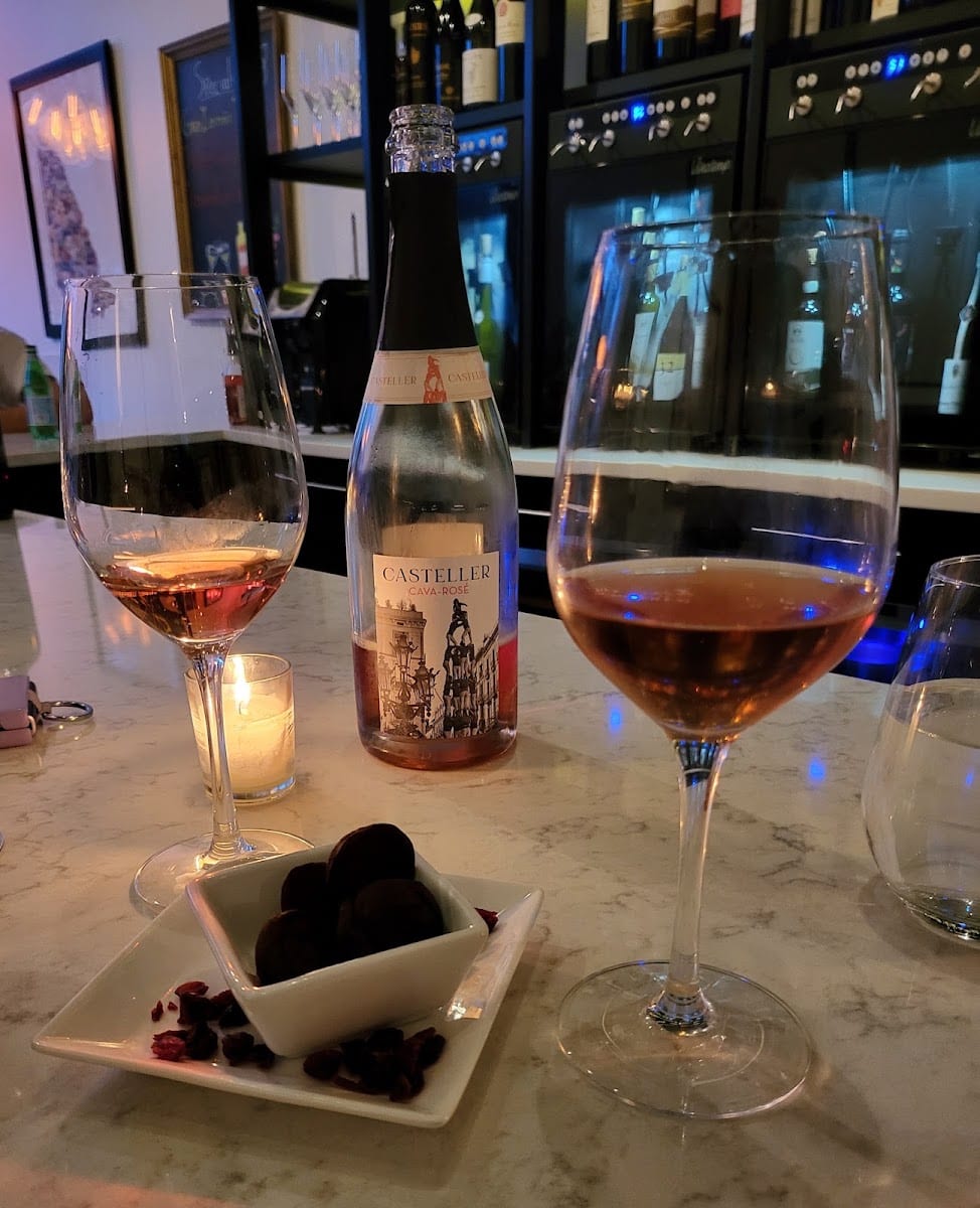 Apogee Wine Bar, photo 3