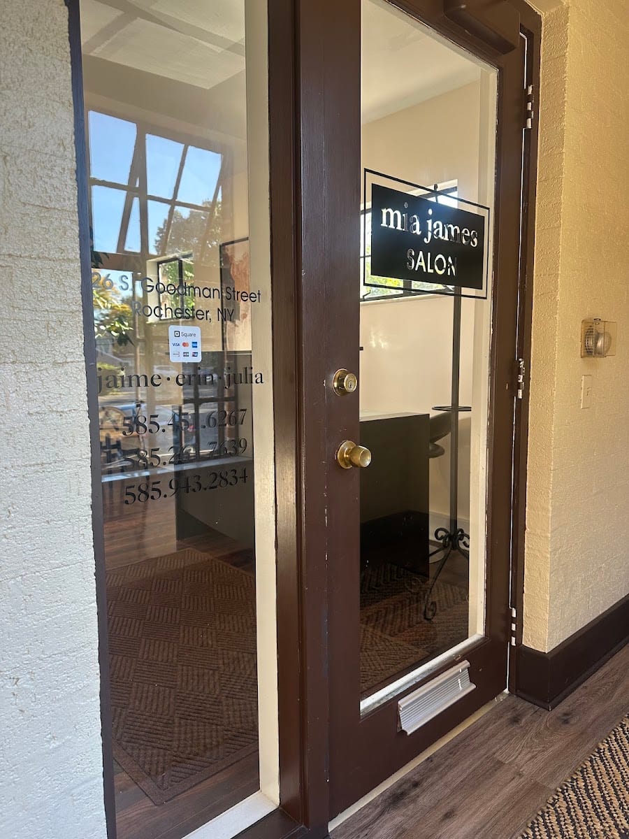Mia James Salon