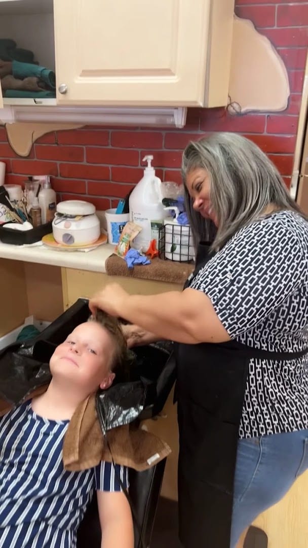 Miriam's Hair Gallery, photo 2