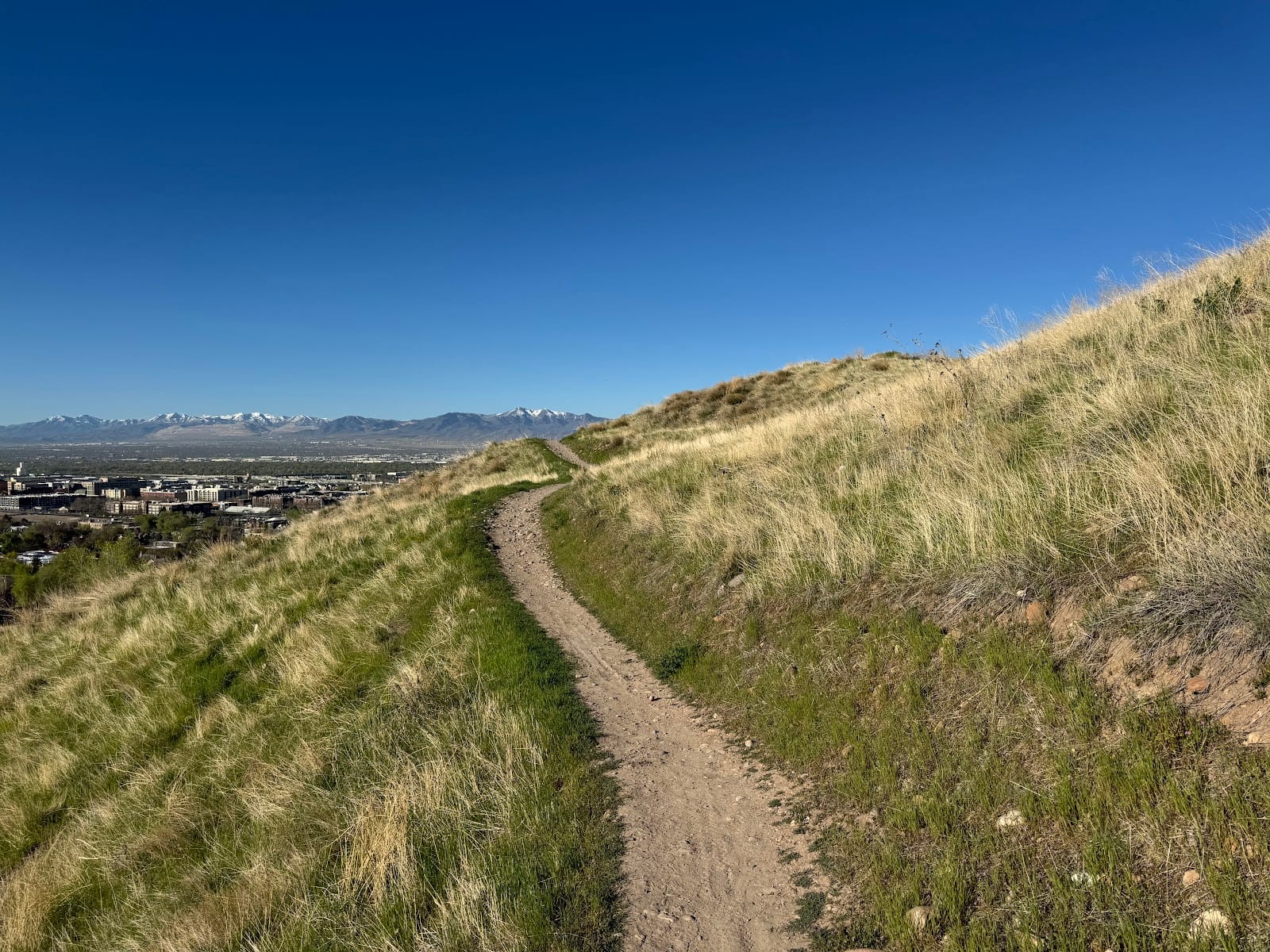 Hell Canyon - Ensign Peak Trailhead
