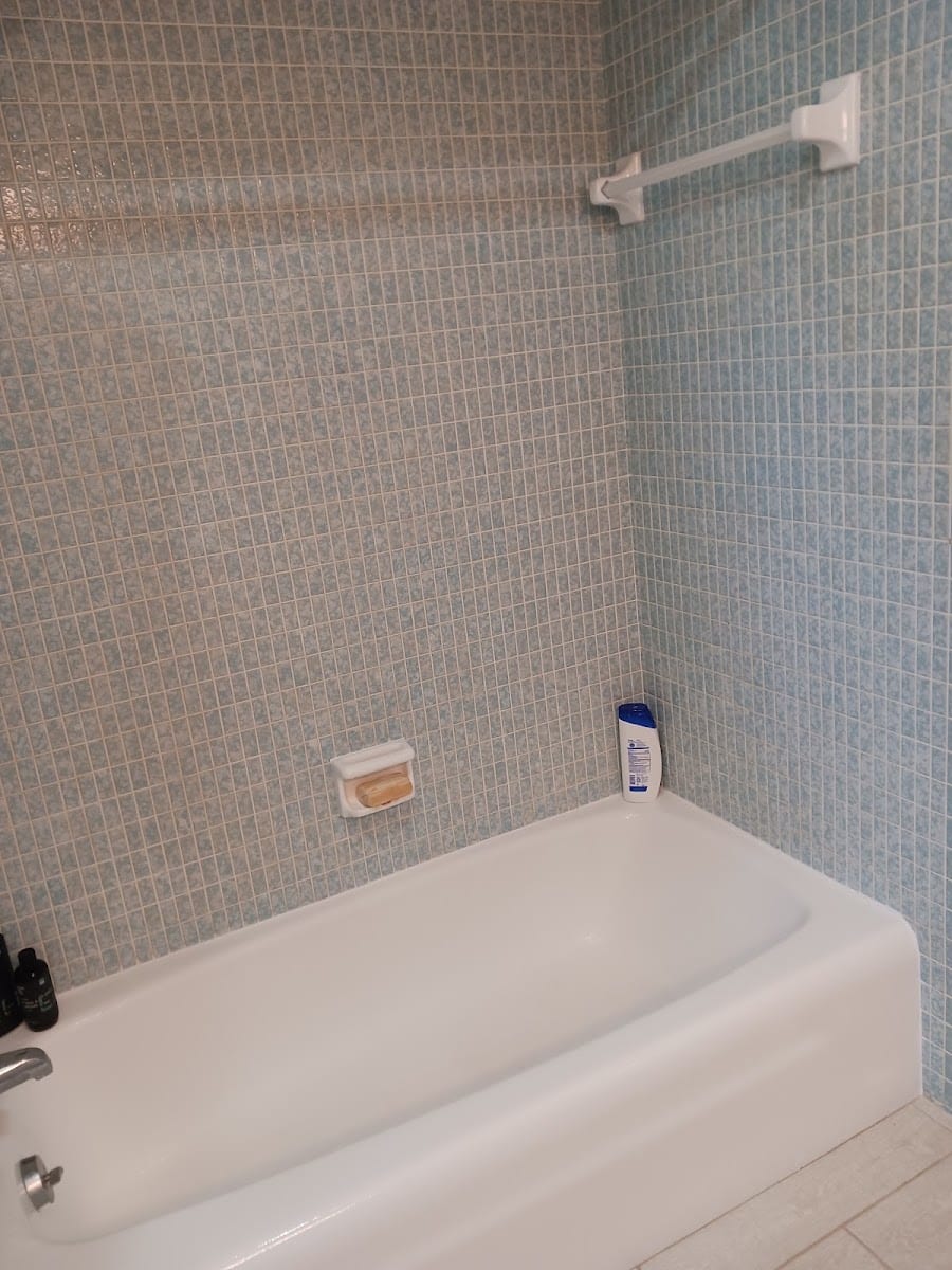 Brown's Allsurface Refinishing, inc, photo 3