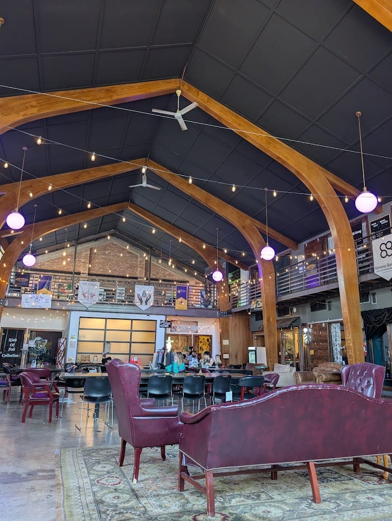 Hidden Oak Gourmet Creamery