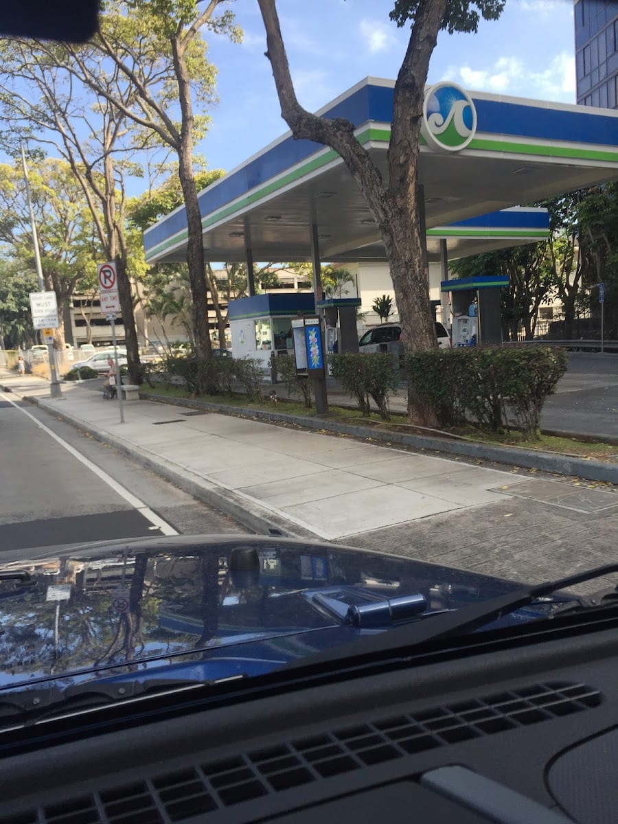 Aloha Island Mart